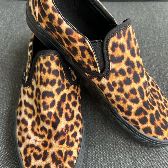 Vans Leopard Print Slip-On Canvas Sneakers - Picture 7 of 7